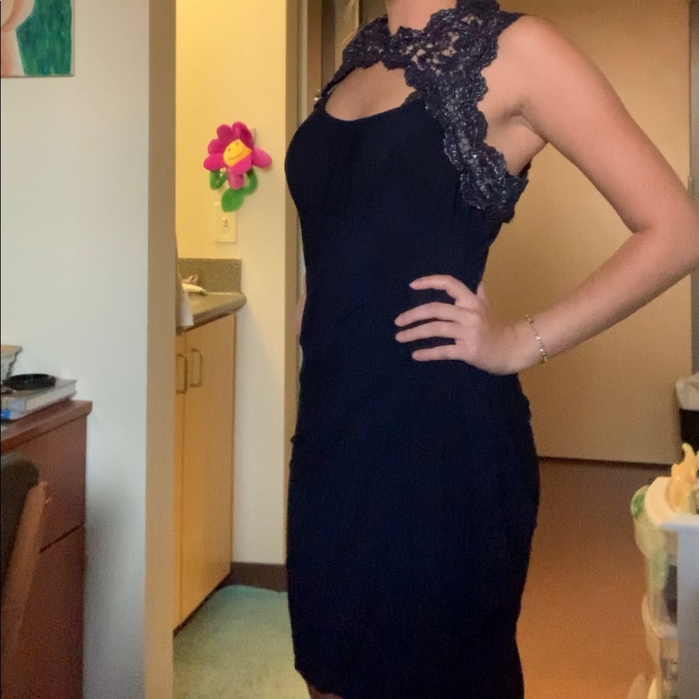 Formal Dress - Picture 6 of 11